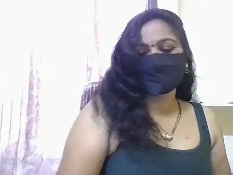 anu-reddyy online show from 04/14/26, 04:29