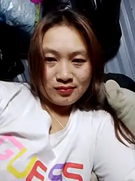 Snapshot of bany-lee chatting on 02/26/26, 01:21 bany-lee online show from 02/26/26, 01:21