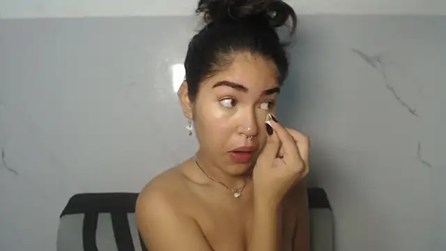 melodyphillips 2  online show from 06/19/26, 08:07