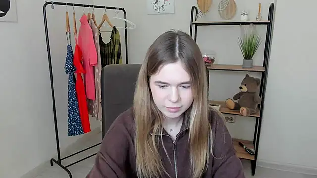 EleanorConnerr online show from 02/13/26, 02:35