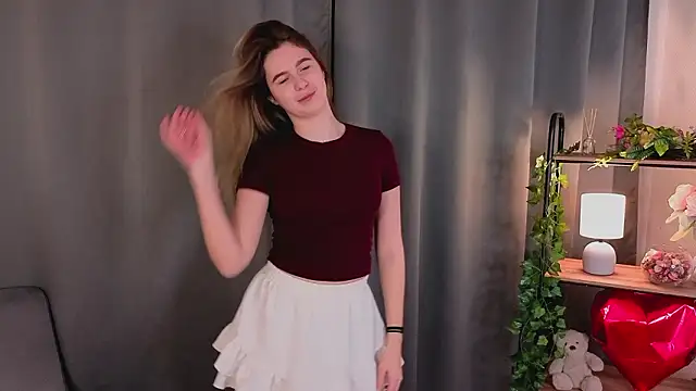 EleanorConnerr online show from 02/21/26, 11:00