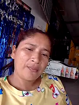 Snapshot of milena345 chatting on 02/11/26, 06:35 milena345 online show from 02/11/26, 06:35