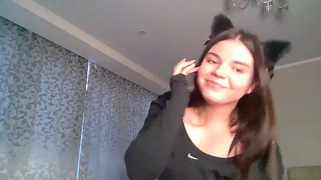 VictoriaPricee online show from 03/28/26, 01:54