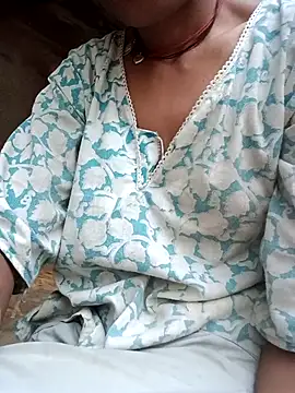 Desi Couple P online show from 05/15/26, 11:56