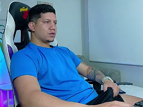  robertobaggioo online show from 02/13/26, 12:12