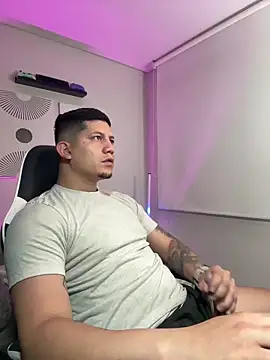  robertobaggioo online show from 03/25/26, 12:22