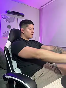  robertobaggioo online show from 03/29/26, 05:51