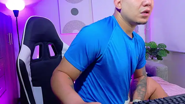  robertobaggioo online show from 05/23/26, 12:31