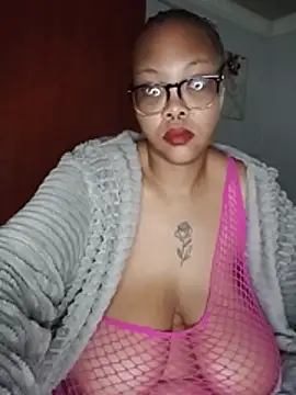 Snapshot of ShantelBootyBoobs chatting on 07/18/26, 07:01 ShantelBootyBoobs online show from 07/18/26, 07:01