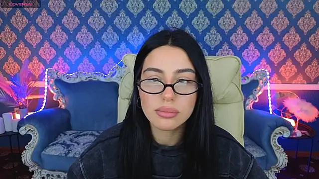 Snapshot of Twix_Ten chatting on 02/22/26, 01:42 Twix Ten online show from 02/22/26, 01:42