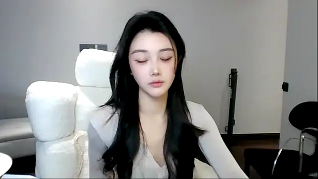 MedeLineayr online show from 03/14/26, 05:29