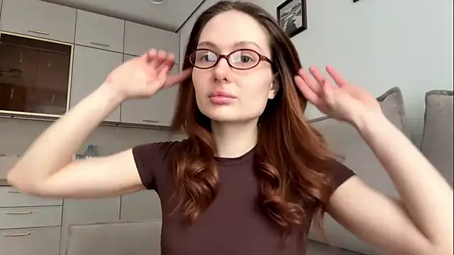 Snapshot of NyxaraBloom chatting on 02/16/26, 09:49 NyxaraBloom online show from 02/16/26, 09:49