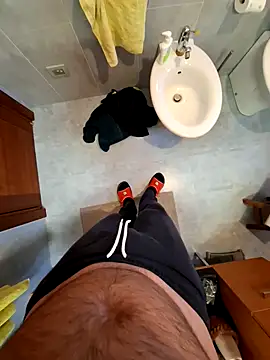 Snapshot of cetriolino chatting on 02/11/26, 03:28 cetriolino online show from 02/11/26, 03:28