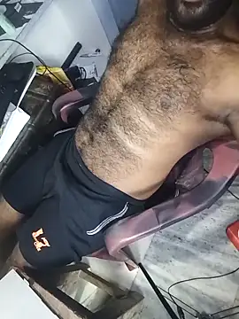 Tinku 1324 online show from 04/15/26, 04:30