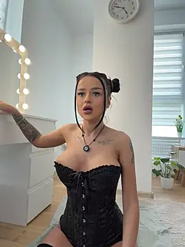 Katty Pery online show from 05/23/26, 01:48