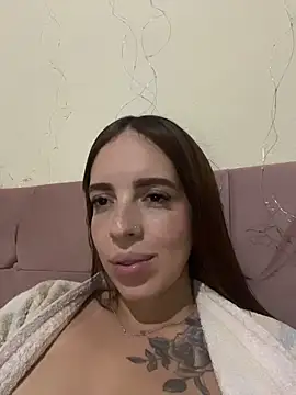 Larinhap online show from 05/24/26, 02:05