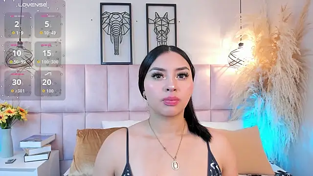 Snapshot of Ary_evans__ chatting on 02/26/26, 12:15 Ary evans online show from 02/26/26, 12:15