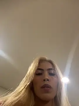 soffia 7 online show from 03/30/26, 04:02