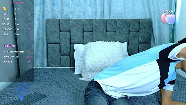 Snapshot of NicolasTorrez chatting on 02/26/26, 08:08 NicolasTorrez online show from 02/26/26, 08:08