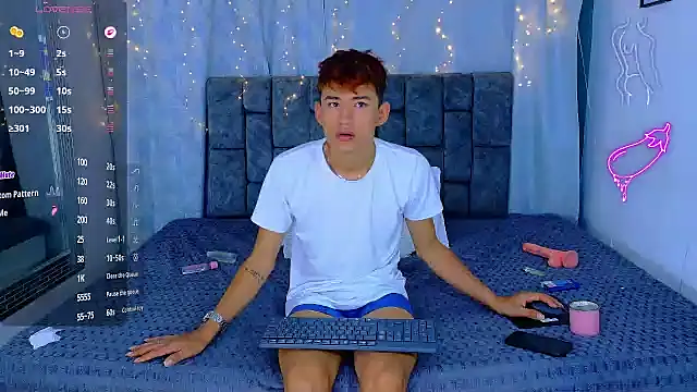 NicolasTorrez online show from 04/13/26, 08:42