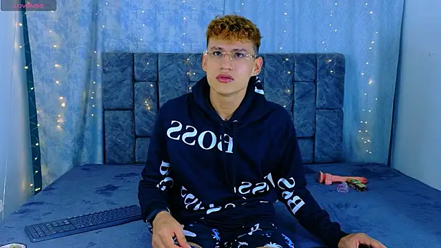 NicolasTorrez online show from 05/06/26, 02:40