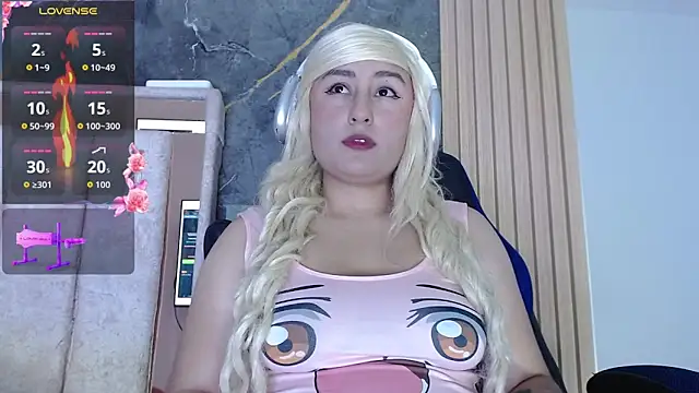 Hazumi Tsu online show from 04/23/26, 03:52