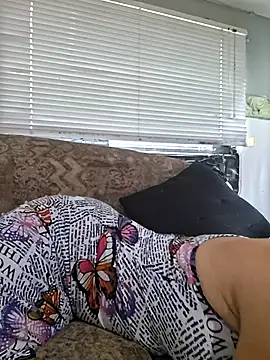 Lovemekd online show from 07/25/26, 08:50