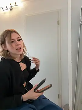 Milli-Kiss online show from 03/27/26, 01:11