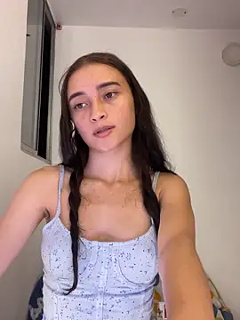 Snapshot of candy_deluxe chatting on 02/22/26, 12:45 candy deluxe online show from 02/22/26, 12:45