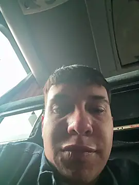 Snapshot of Jhony_rayder chatting on 02/18/26, 02:24 Jhony rayder online show from 02/18/26, 02:24