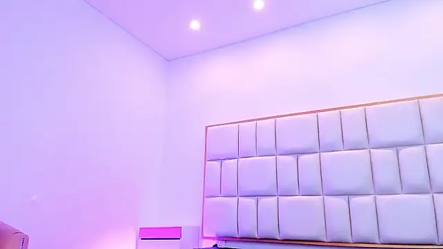 Violetta-foxx online show from 02/28/26, 07:37