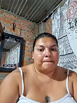 Juli Powl online show from 02/12/26, 11:11