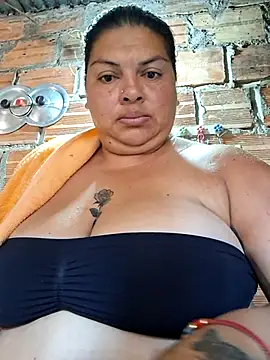 Juli Powl online show from 02/26/26, 01:32