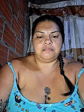 Juli Powl online show from 03/18/26, 10:51