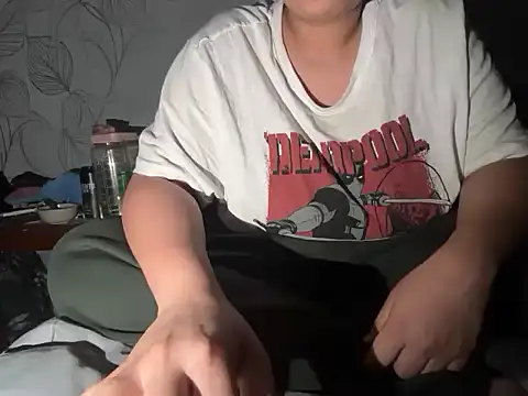 hugeindiantitties online show from 03/01/26, 04:14