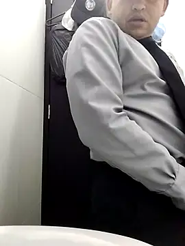 Hachi28 online show from 03/16/26, 06:50