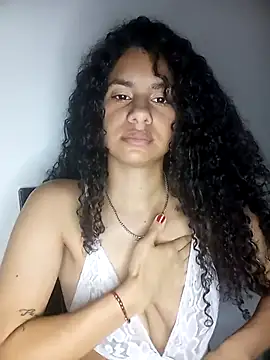 RizHoney online show from 04/17/26, 09:56