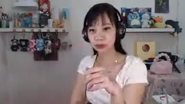 GloryKulikowski online show from 03/16/26, 02:17