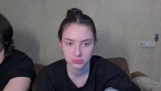 love lina muuur online show from 02/23/26, 03:31