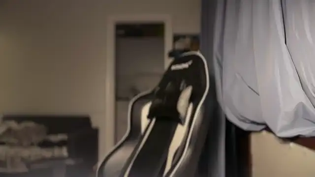 Leylia Lily online show from 04/12/26, 07:08