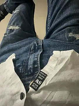 meekpatidar online show from 04/28/26, 06:57