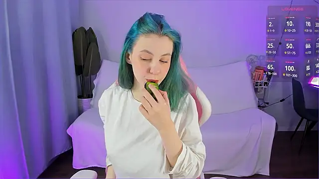 AdeleBabyGirl online show from 03/11/26, 04:18