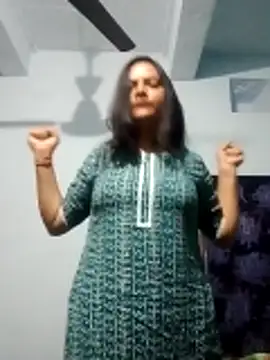 Anushka Singh0 online show from 03/03/26, 01:12