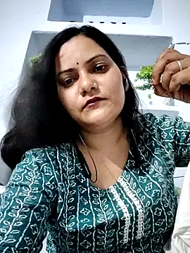 Anushka Singh0 online show from 05/12/26, 05:10