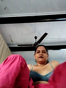 Anushka Singh0 online show from 06/29/26, 01:22