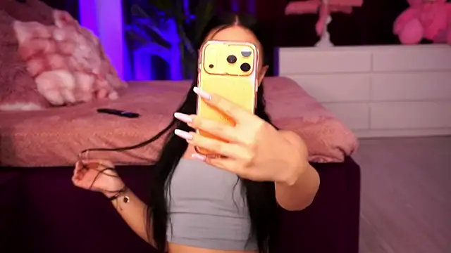 SashaLorrenz online show from 04/09/26, 04:23