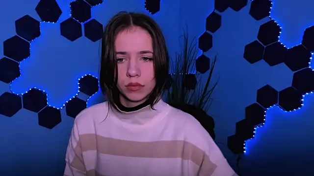 Snapshot of cleo_cool chatting on 02/24/26, 09:51 cleo cool online show from 02/24/26, 09:51