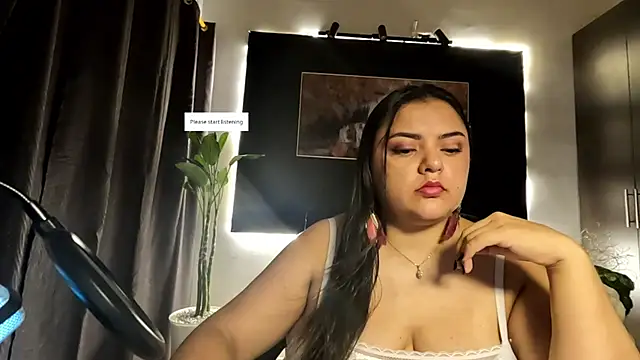 AzaraOnyx online show from 06/03/26, 02:08
