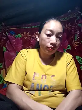 Susuu5790 online show from 02/15/26, 07:51