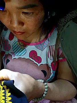 Snapshot of nelina_12345 chatting on 02/18/26, 01:29 nelina 12345 online show from 02/18/26, 01:29